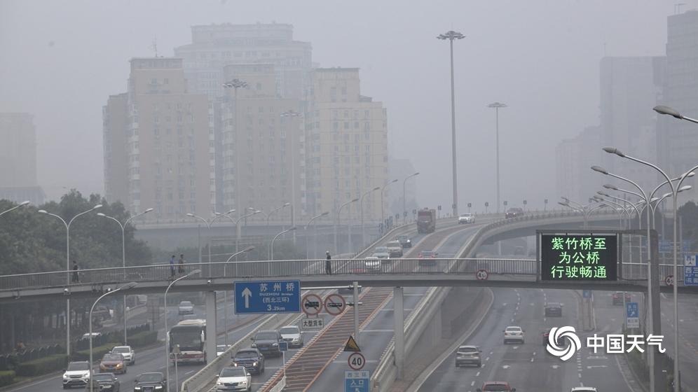 北京有多雾的下午雷阵雨最高气温31℃闷热在线