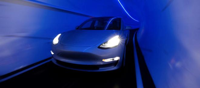 麝香钻井公司宣布使用Tesla自动驾驶仪在智能交通领域取得新成就