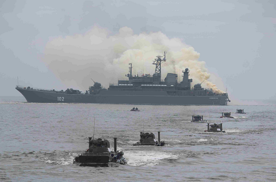 俄罗斯波罗的海舰队举行"海洋盾牌-2020"军事演习