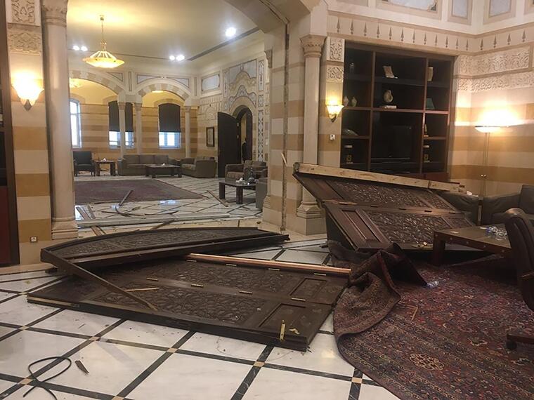 黎巴嫩的大爆炸，总理办公室内部的破坏已经暴露出来了！