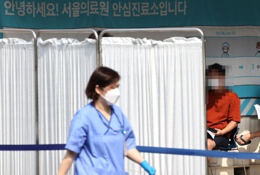 韩国首都圈7天超过一千人确诊