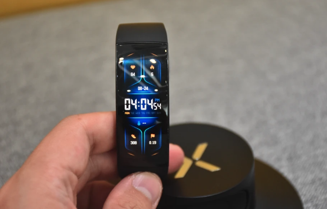 华米Amazfit X智能手环评测：一款性价比、设计意义和多功能的腕表