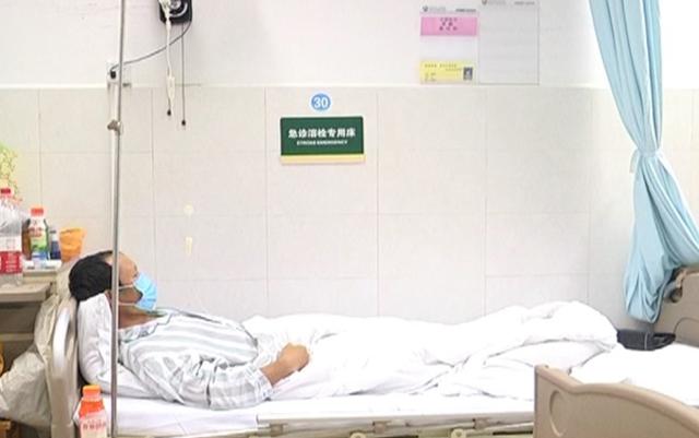 广东省两名男子在同一天被闪电击伤进医院 东莞应急管理局提醒注意防范