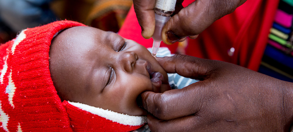 世界卫生组织宣布非洲已根除野生脊髓灰质炎病毒