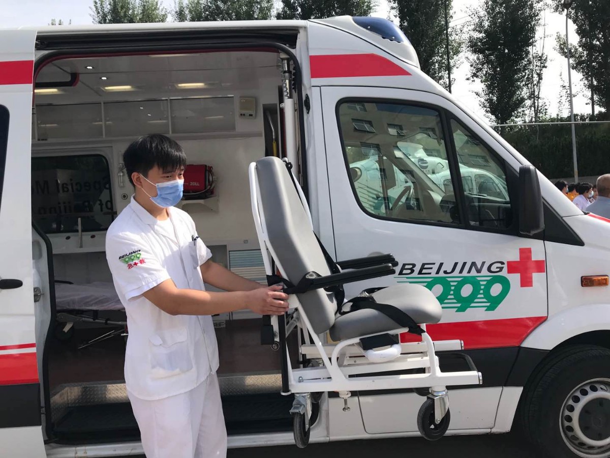 999非紧急医疗服务全面启动，自制车辆与航空救援无缝连接