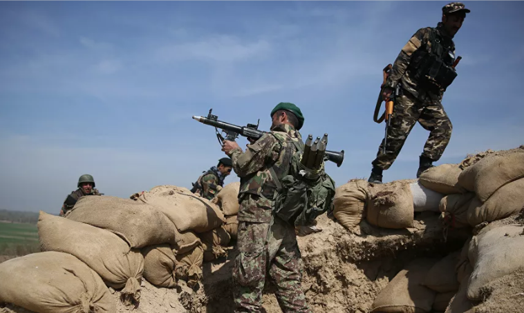 至少三名士兵在阿富汗东部的一次炸弹袭击中丧生