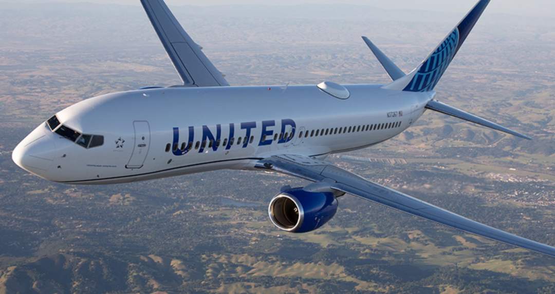 美联航计划在10月临时解雇超过1.6万名员工。