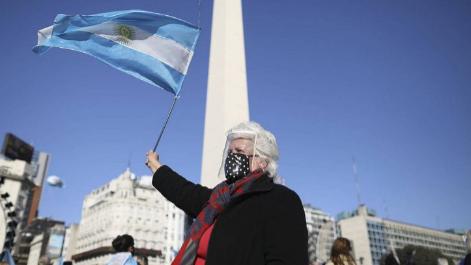 阿根廷新冠肺炎病例超过53万例