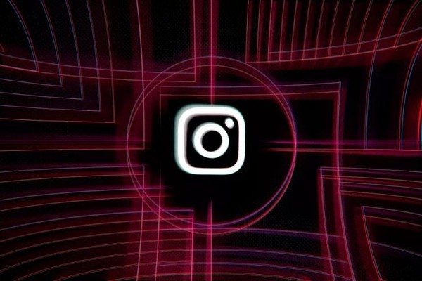 Instagram专利揭开，有可能付费支持在标题中加上链接