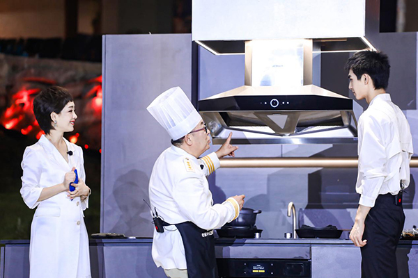 用中国烹饪展示新产品的实力，老板电器带你开启美好的厨房生活