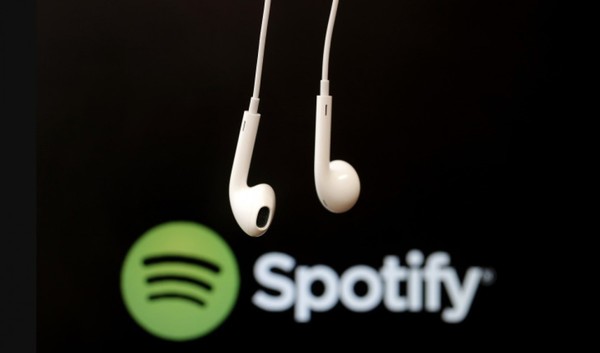 Spotify打击苹果Apple One：偏心自家的Apple Music