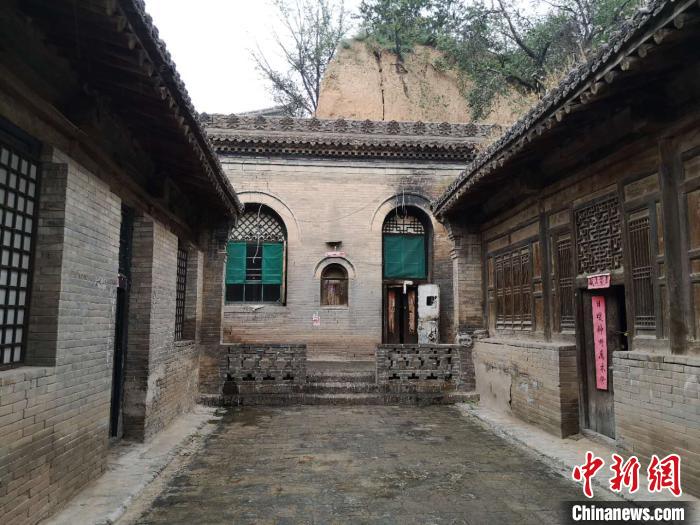 ”中国古代村落的守护者"分享他们的经验：每个古村都是文化输出的平台。