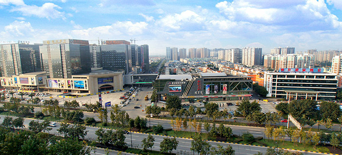 成都港计划建造560个泊位， 覆盖 33 条通航水域