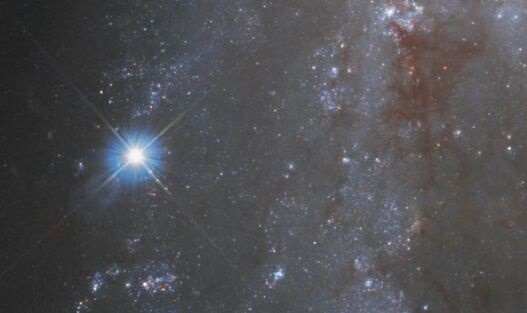 NASA发布深空超新星影像
