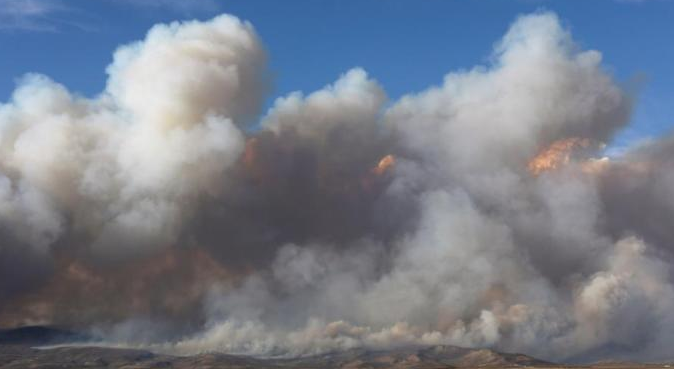 历史第一次的野火季！美科州史上最大山火仍在蔓延