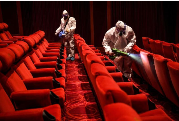 疫情影响了马来西亚，从11月起暂时关闭了所有电影院