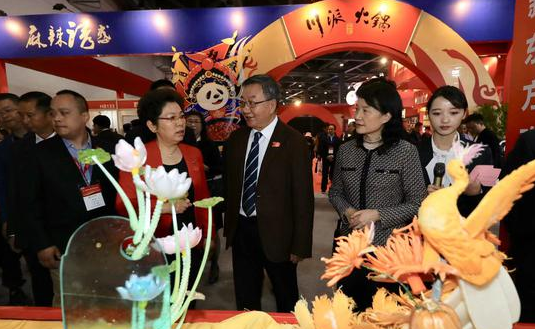 第3中国赣菜美食文化节启动，两千款产品线上线下展销