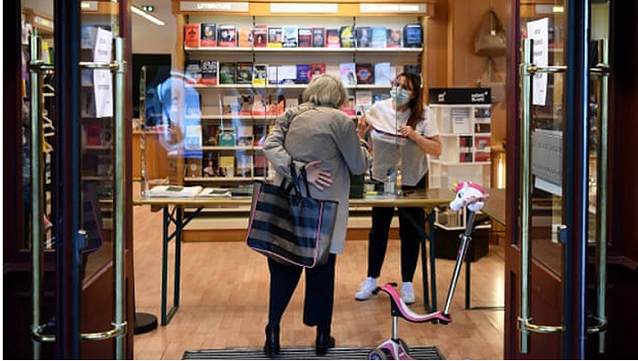 法国书店行业呼吁政府允许其开放