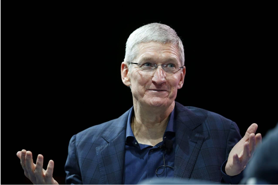 苹果首席执行官库克可能会面临诉讼，指控他隐瞒了中国需求下降的事实。