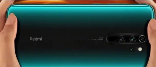 小米redmi Note8 Pro智能手机，带四个摄像头