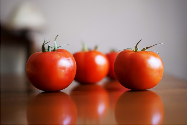 吃西红柿真能美白？吃西红柿美白有哪些注意事项？