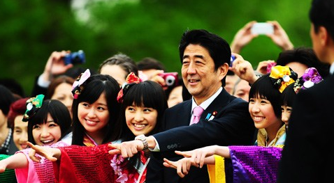 “赏樱会”风波：日本检方同意简易起诉安倍秘书