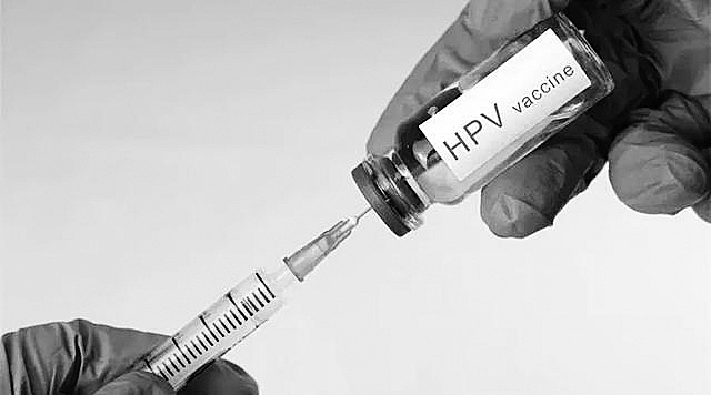 专家：中国理应尽快地把HPV疫苗纳入免疫规划