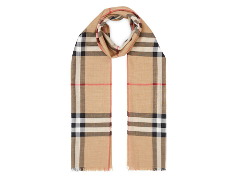 暖冬上线，Burberry格纹围巾可以在寺库选购了！