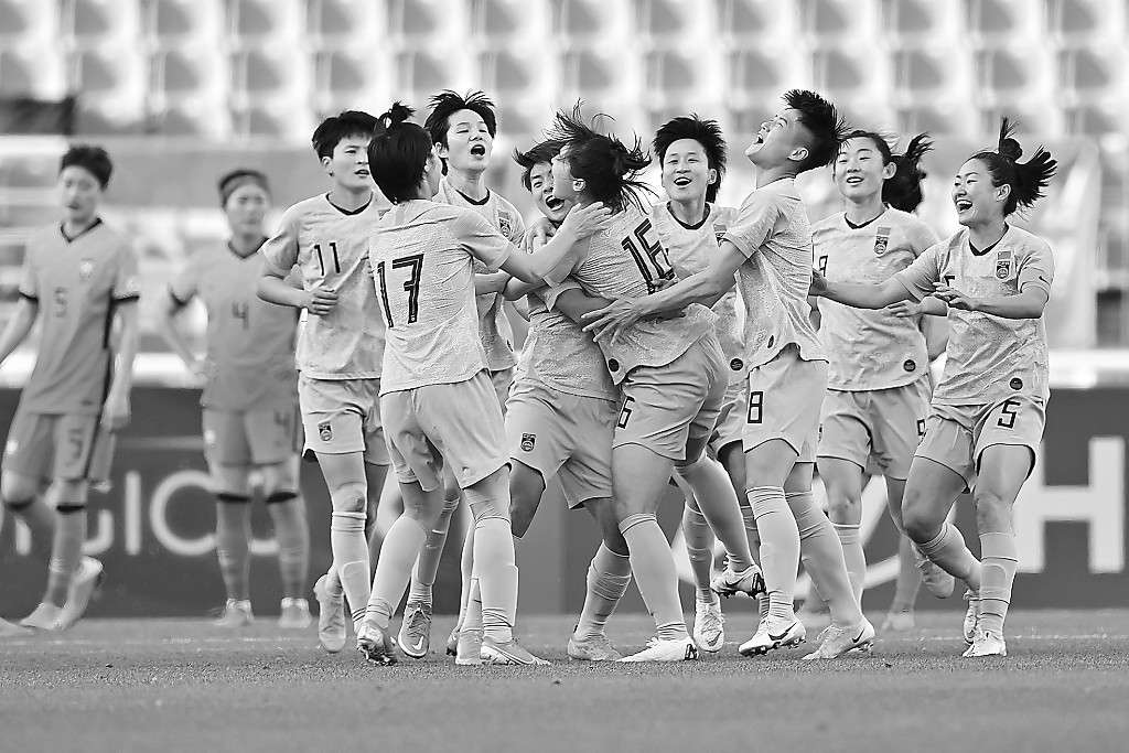 奥预赛，双色球
女足战胜韩国