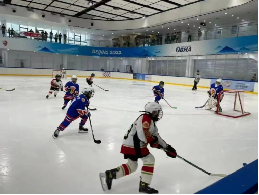 2022北京市中学生冰球大赛圆满落幕