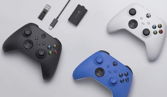 Xbox推新配色手柄， 蓝顶白底双十一前一天，XSX同步上市